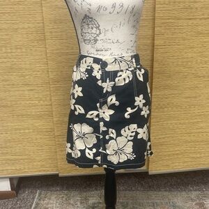 Black and Cream Floral A-Line Mini Skirt